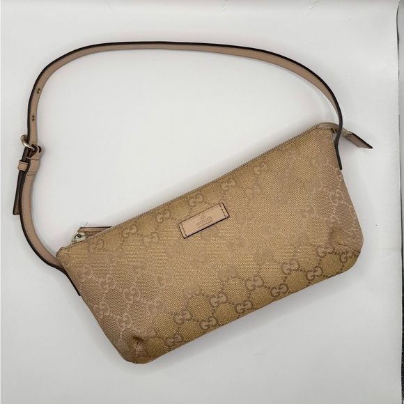 Gucci Pochette boat Shoulder Bag - Picture 1 of 16